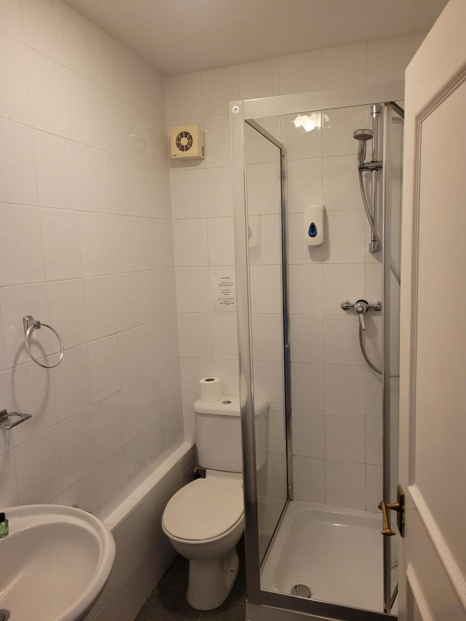 The White Horse Lodge Hotel Thirsk Bagian luar foto