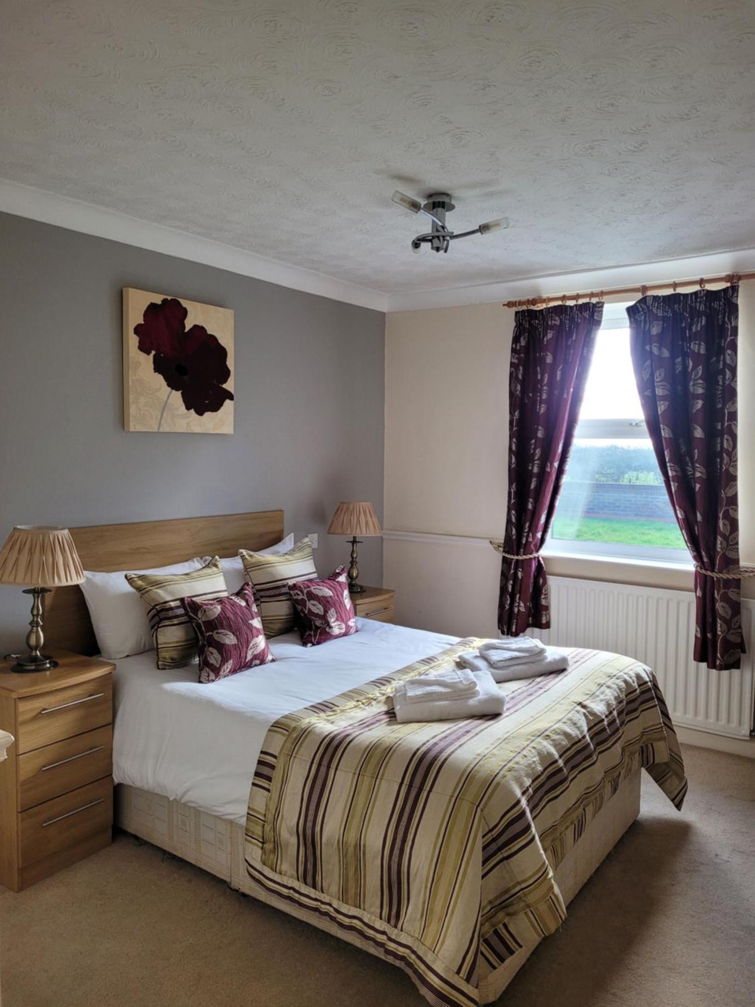 The White Horse Lodge Hotel Thirsk Bagian luar foto