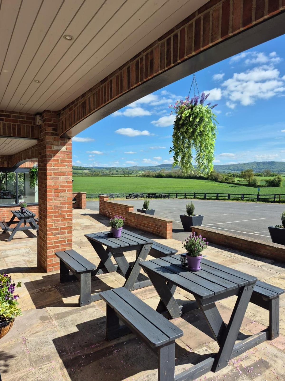 The White Horse Lodge Hotel Thirsk Bagian luar foto